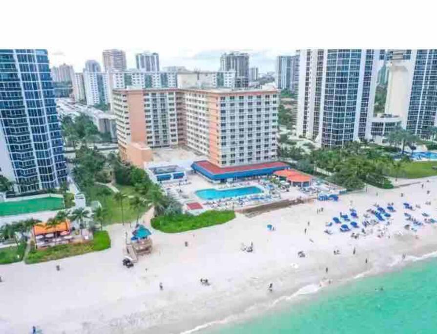 Alojamiento Con Balcon Hacia La Playa 115 迈阿密海滩 外观 照片