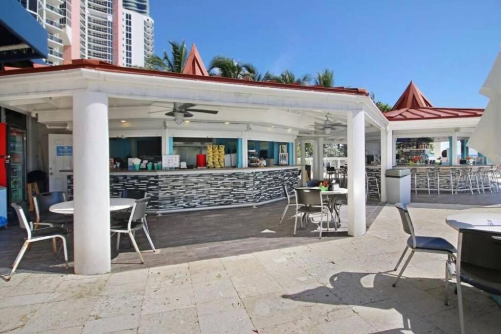 Alojamiento Con Balcon Hacia La Playa 115 迈阿密海滩 外观 照片